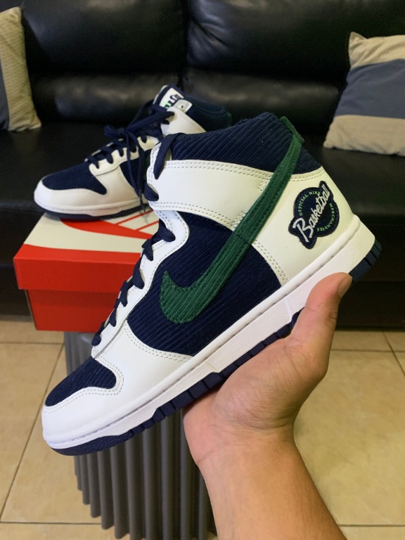 Sports sale specialties nike