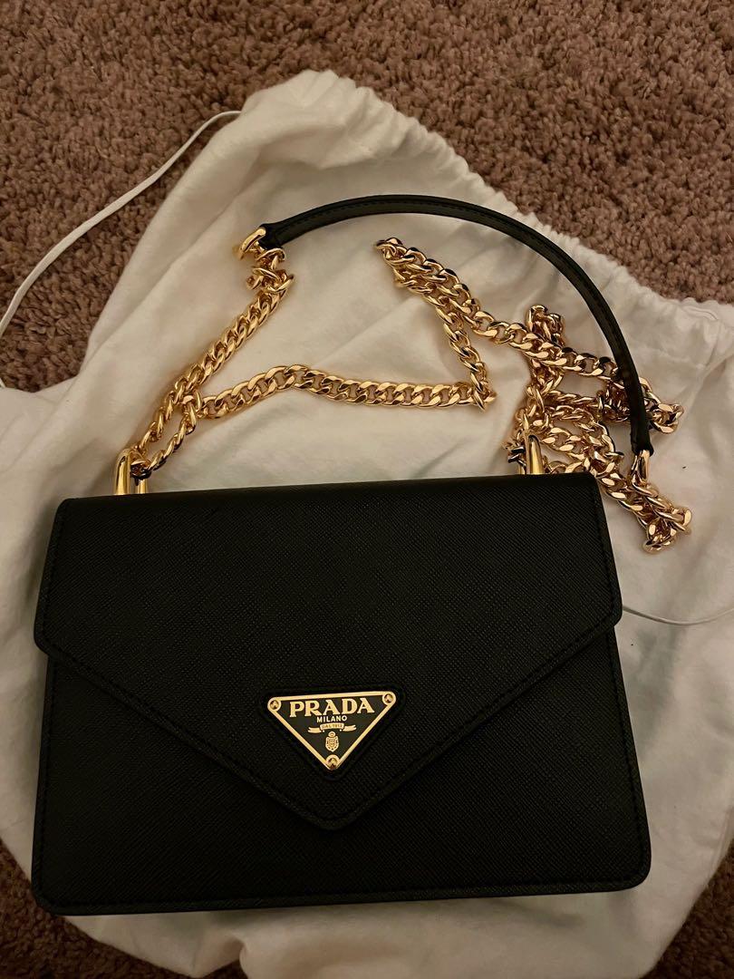Prada clutch shop with chain