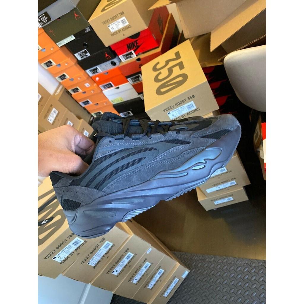 Pre Order Yeezy 700 V2 Vanta Black
