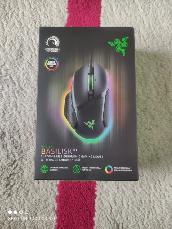RAZER Basilisk V3 Customizable Gaming Mouse with Razer Chroma RGB ...