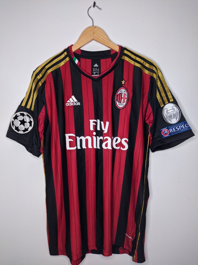 RICARDO KAKA AC MILAN FOOTBALL JERSEY Men s Fashion Tops Sets