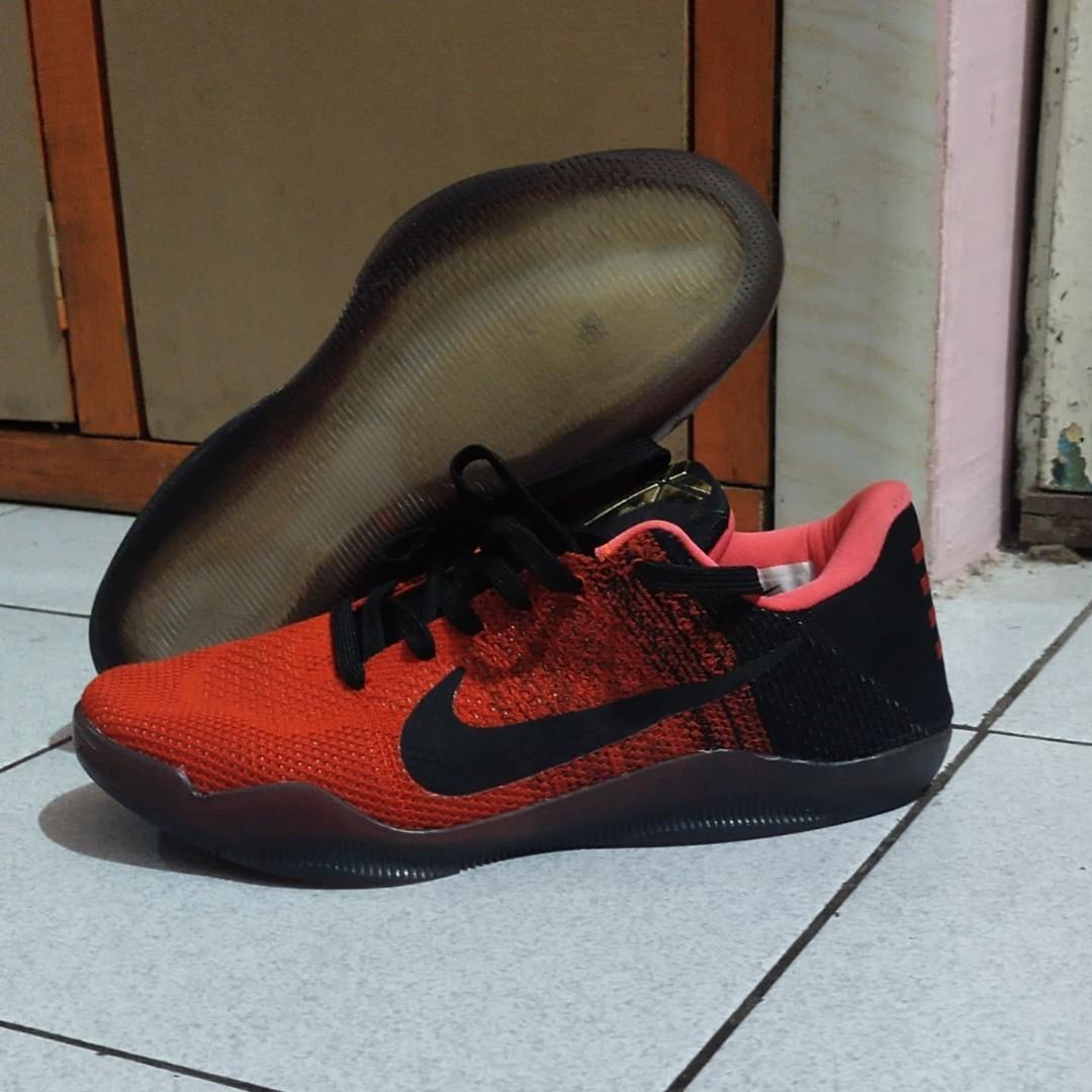 Sepatu basket nike kobe 11 hotsell
