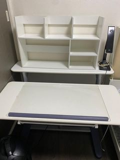 （分類：）位於 。 由 booklover1213 提交（商品編號 1114002148，圖片 1）。簡介： 。