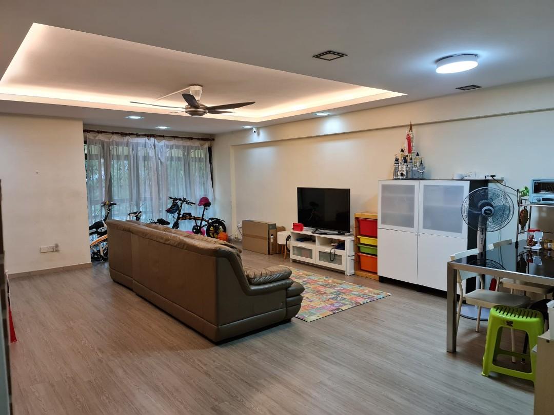 685b Woodlands Drive 73, Property, For Sale, HDB on Carousell