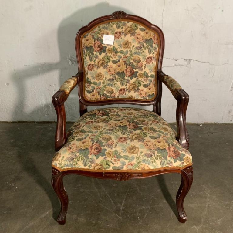 Kerusi armrest hotsell