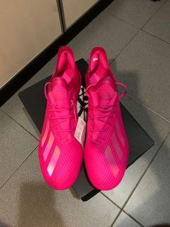 football shoes size 12
