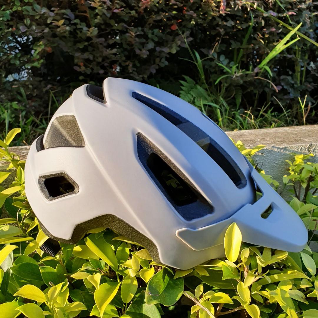 Bell nomad best sale helmet grey orange