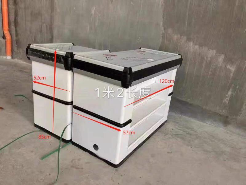 CASH COUNTER/ CASHIER COUNTER (Category: Everything Else Others) located in Manila. Submitted by franciscojof (Listing ID 1114271569, Image 2). Description: SELLING:CASHIER COUNTER -Two Designs -Ready Stock Note:also available for fabrication from China, with and without conveyor.