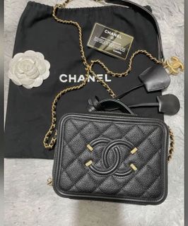 （分類：）位於 。 由 lancomeee 提交（商品編號 1114212185，圖片 1）。簡介： 。