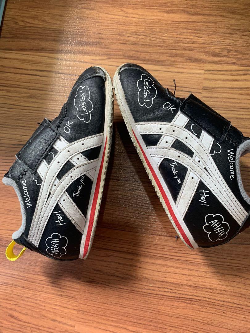 Asics disney shoes hotsell
