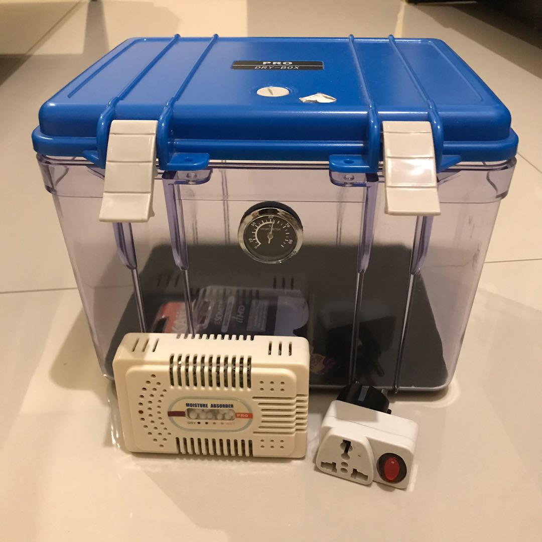 Dry box + moisture absorber wadah simpan camera SLR/mirrorless dan
