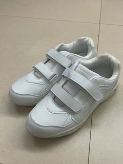 （分類：）位於 。 由 kiska.c 提交（商品編號 1114305344，圖片 1）。簡介： 。