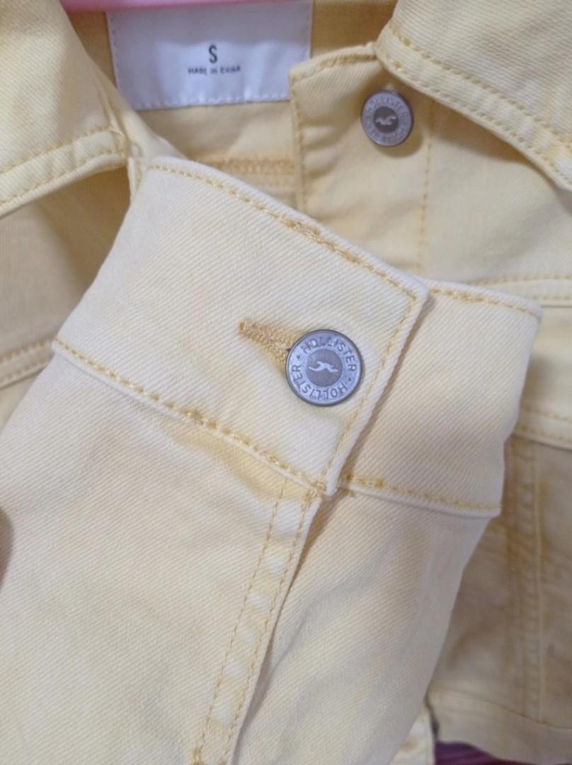 Hollister yellow sales denim jacket