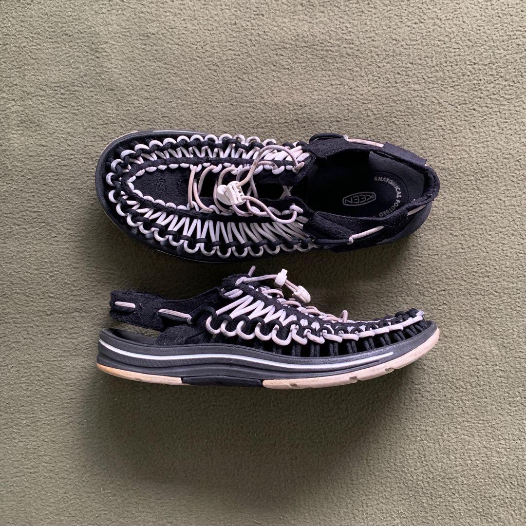 Anatomical footbed clearance