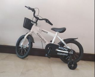 (Category: ) located in . Submitted by myasarla (Listing ID 1114143811, Image 1). Description: .