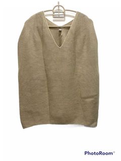 (Category: ) located in . Submitted by thriftwithme__ (Listing ID 1114269850, Image 1). Description: .