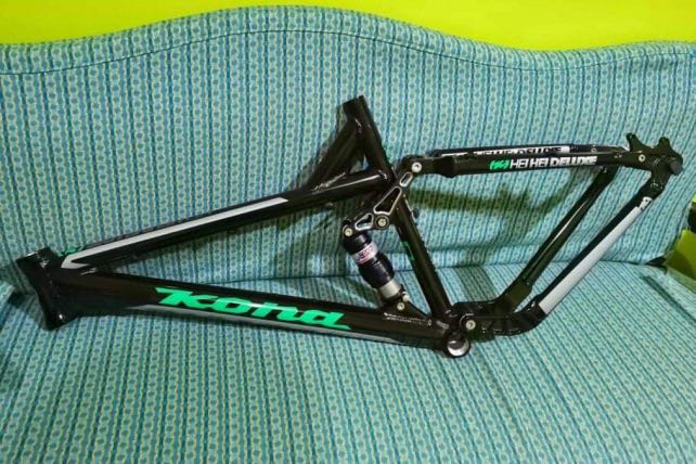 Kona Hei Hei Deluxe Full Suspension 26er Sports Equipment