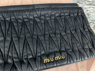 （分類：）位於 。 由 diorman 提交（商品編號 1114148692，圖片 1）。簡介： 。