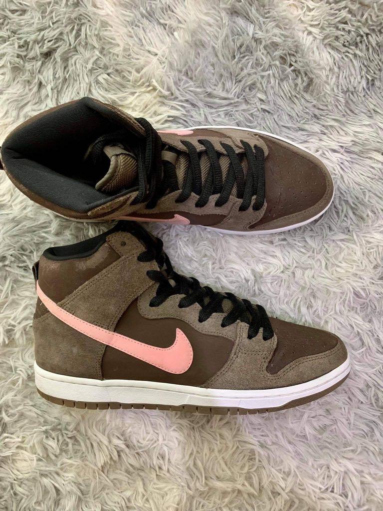 Nike dunk sb high chocolate pink top