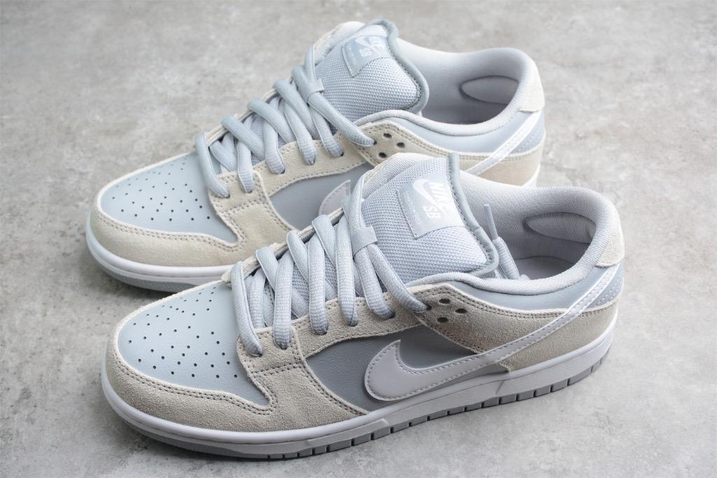 White grey hotsell nike