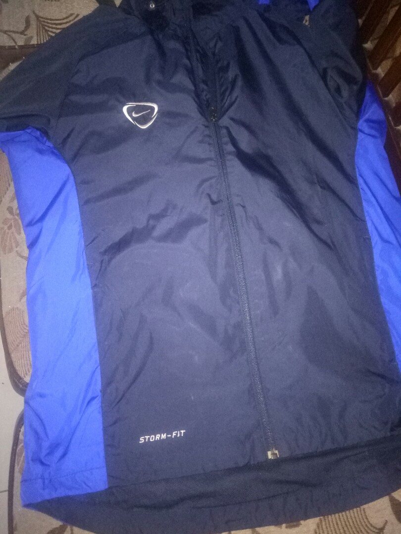 nike storm - Fit jacket asli, Fesyen 