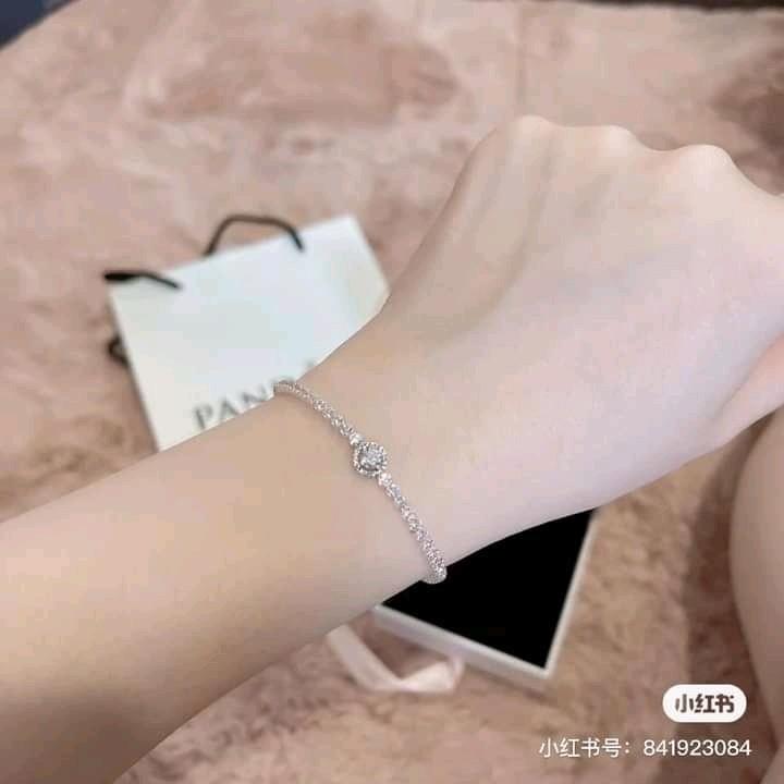 Pandora Sparkling Halo Tennis Bracelet