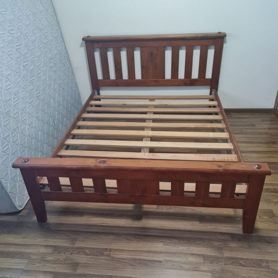 Picket & Rail Solid Wood Queen Size Bed Frame, Furniture & Home Living