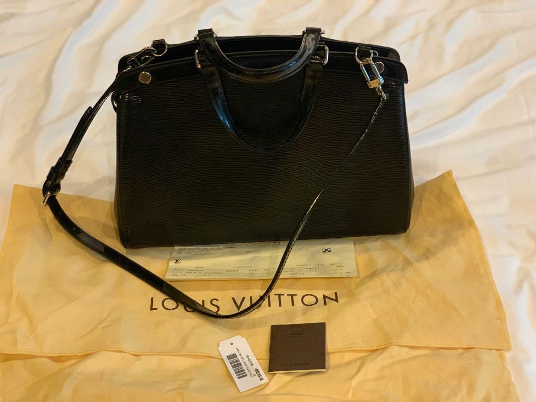 LOUIS VUITTON Black Electric Epi Leather Brea MM Bag
