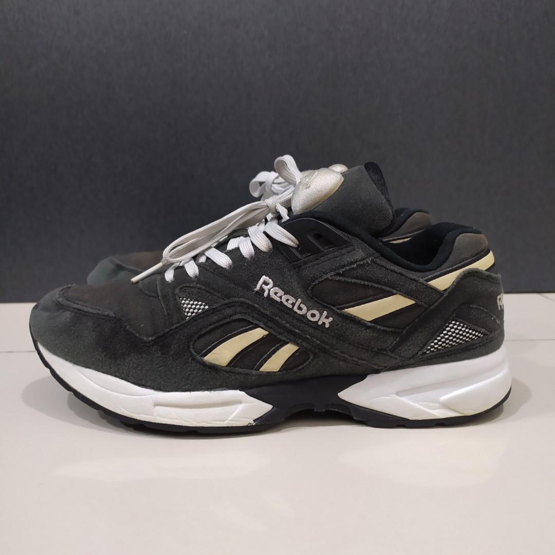 Reebok pump graphlite clearance hexalite