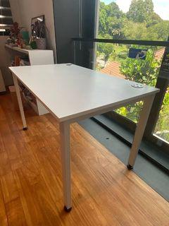 Korean-style table selling at a loss! 