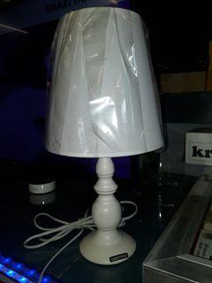 TABLE LAMP 901-190428 WHITE