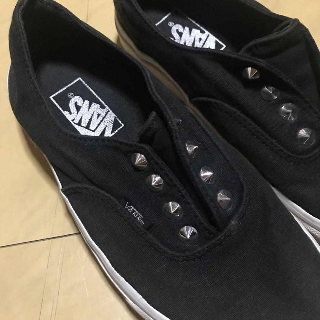 Vans camden sales stud gore