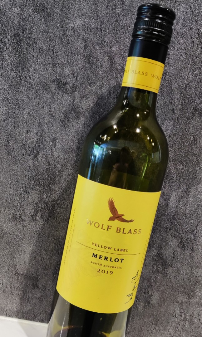wolf blass yellow label #empty bottle 750ml #MERLOT South ...