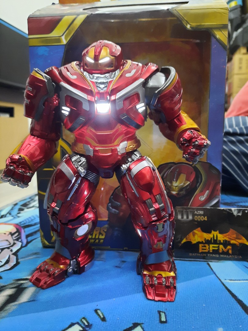 Zd toys hulkbuster hotsell