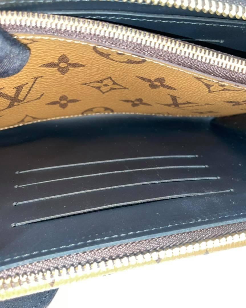 Bag > Louis Vuitton Metis Vertical Zippy Wallet