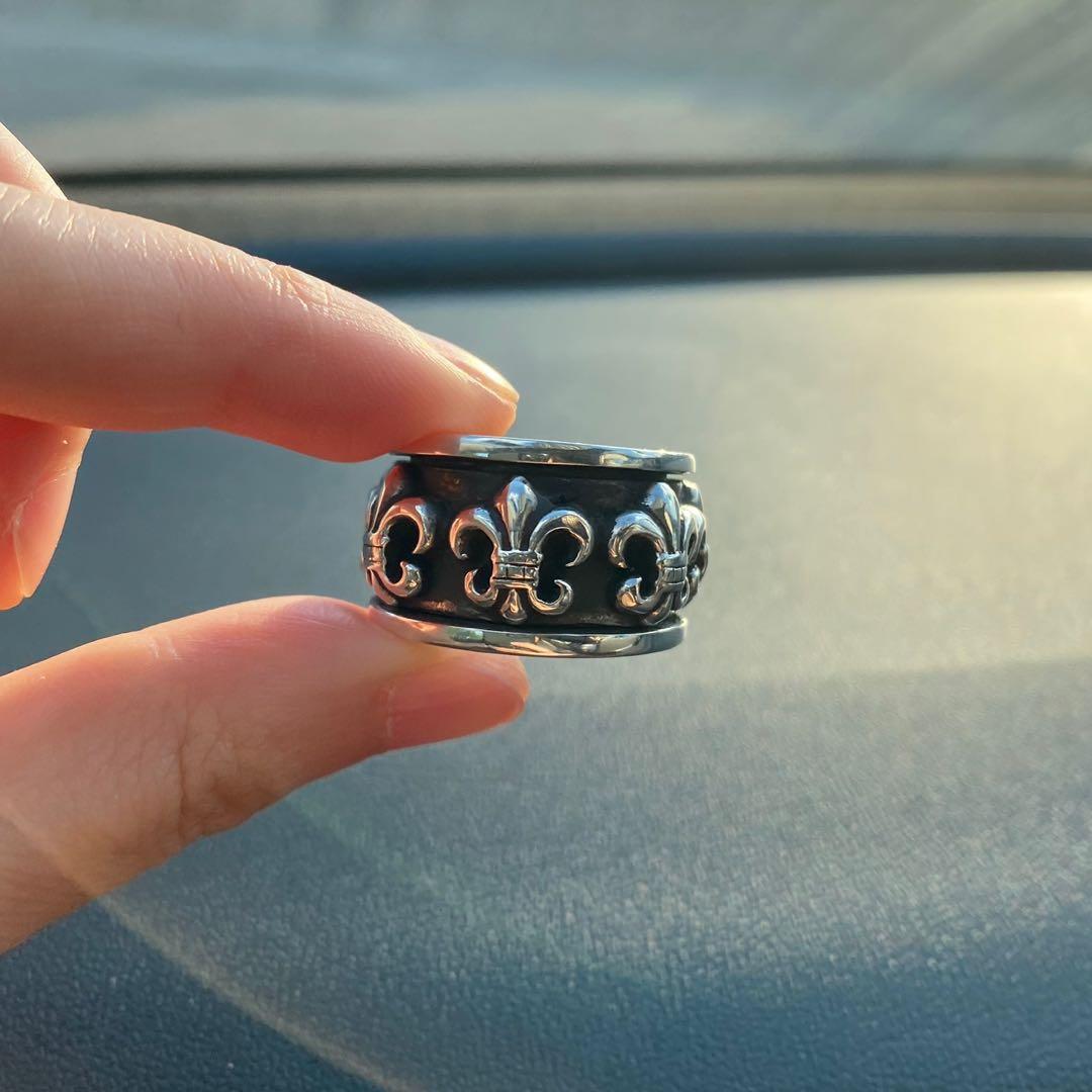 Chrome hearts spinner ring hotsell