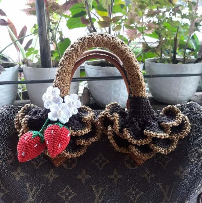 Crochet bag handle cover, Women's Fashion, Bags & Wallets, Tote Bags on  Carousell
