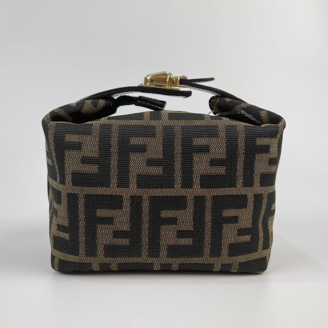 fendi lunch box