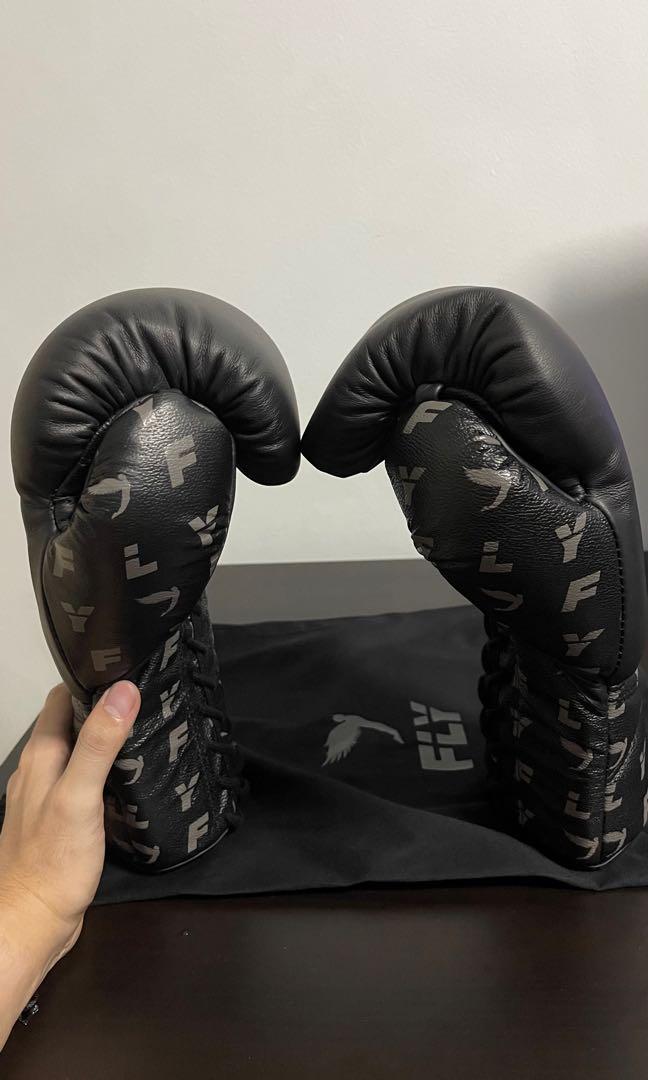 fly sports boxing gloves