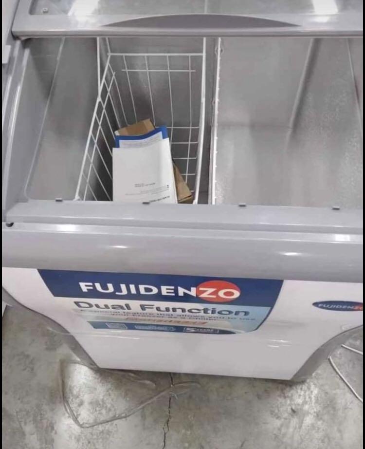 FUJIDENZO GLASS TOP CHEST FREEZER, TV & Home Appliances, Kitchen Appliances, Refrigerators and