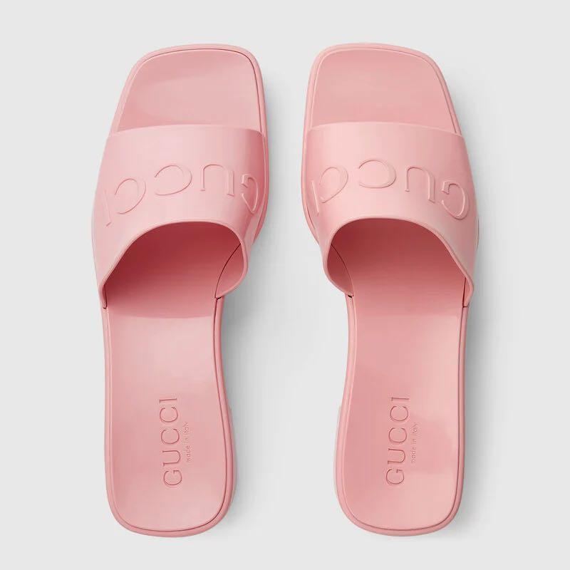 Pastel shop gucci slides