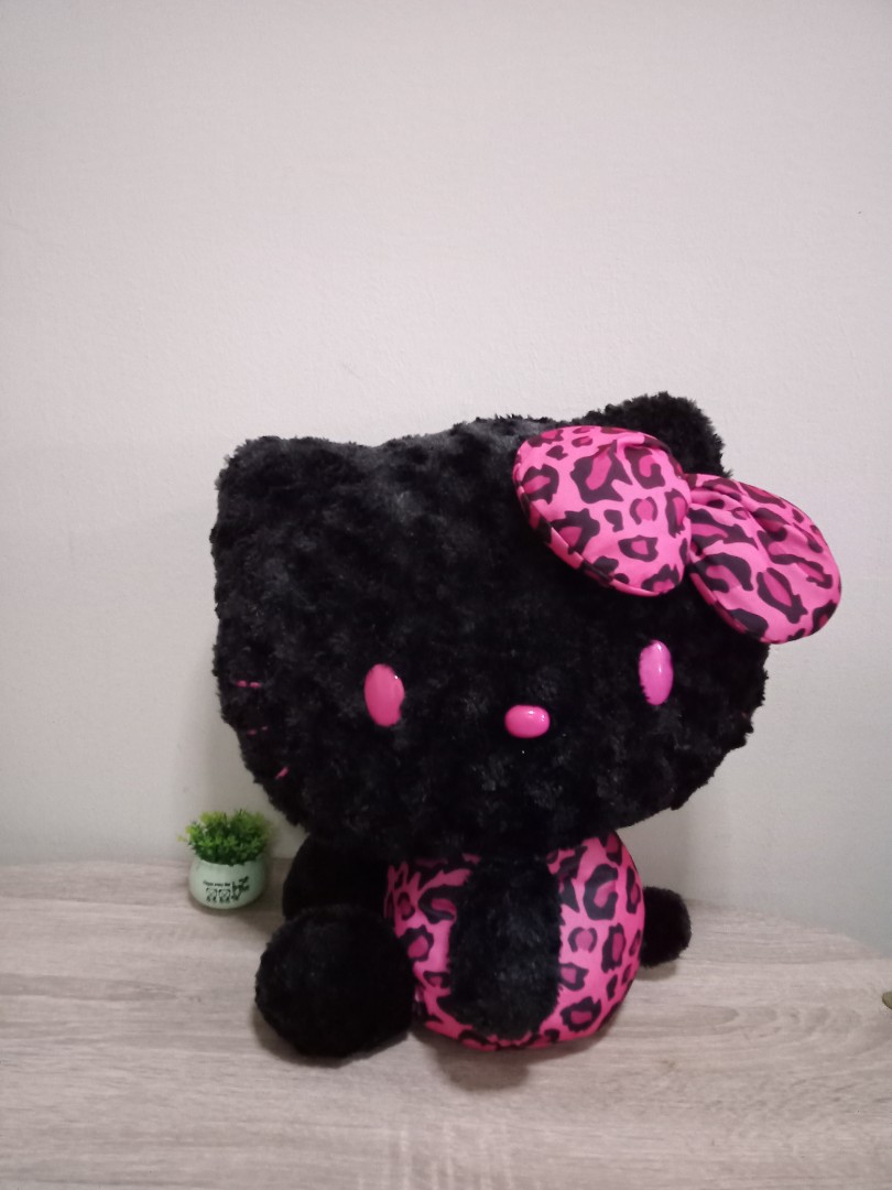 Hello Kitty Black Big Preloved Hobbies Toys Toys Games on