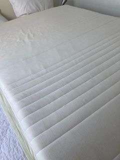 （分類：）位於 。 由 hellokitty852 提交（商品編號 1114341785，圖片 1）。簡介： 。