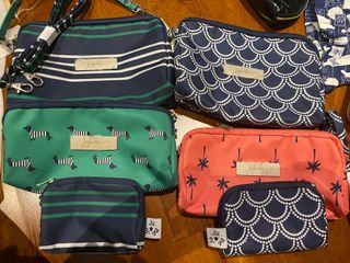 (Category: ) located in . Submitted by joie.shoppe (Listing ID 1114390412, Image 1). Description: .