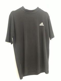 Kaos Olahraga Ketat