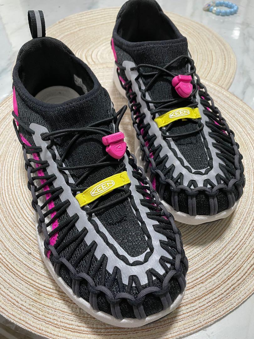 Keen Uneek SNK women US8.5 Women s Fashion Footwear Sneakers on