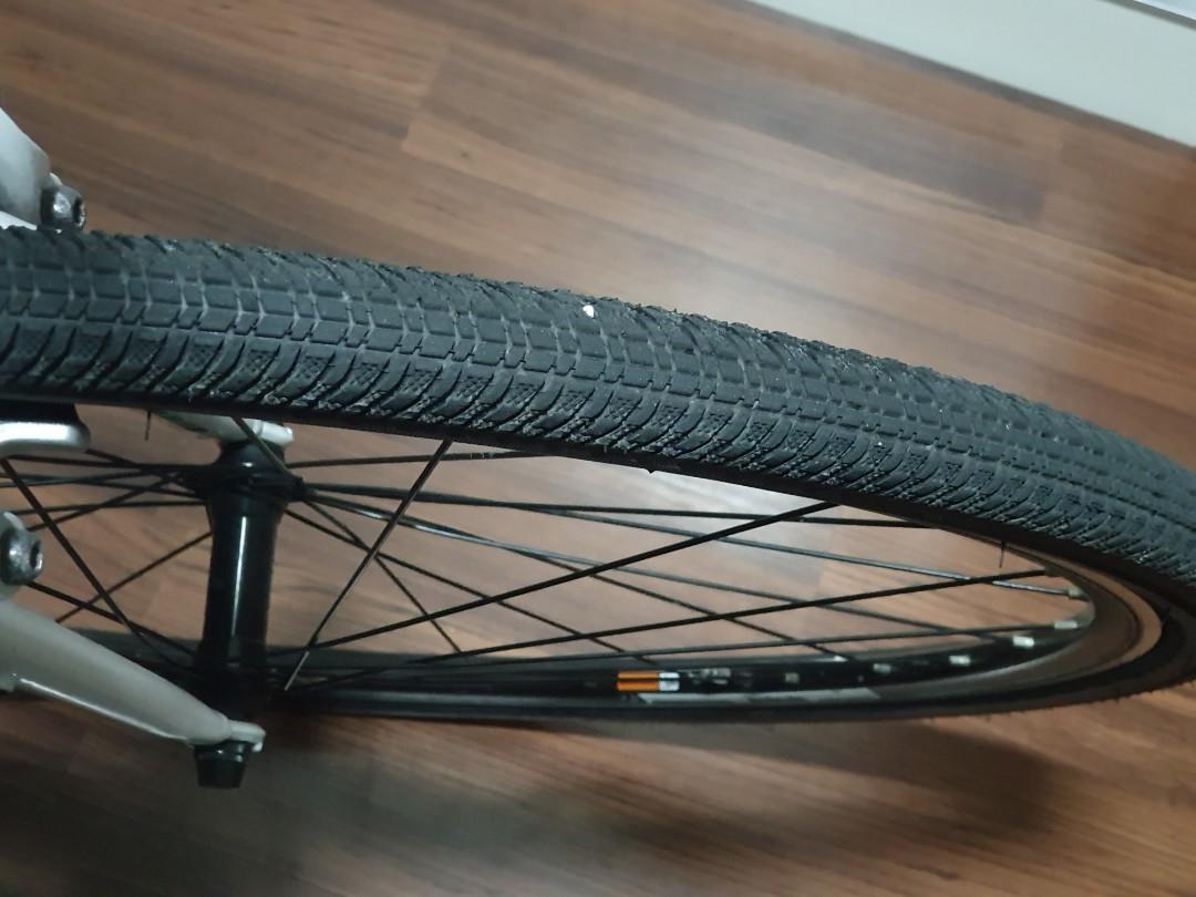 Kenda kwick trax best sale 700 x 32c