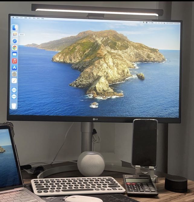 LG 27UL850-W 4K monitor [Local Set 