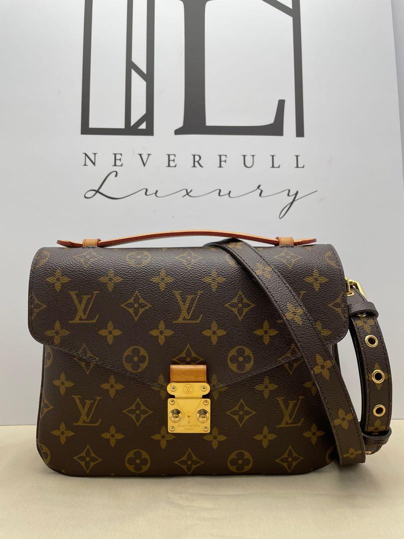 LOUIS VUITTON BAGATELLE REVIEW (IM SHOOK) + WHAT ACTUALLY FITS IN IT 