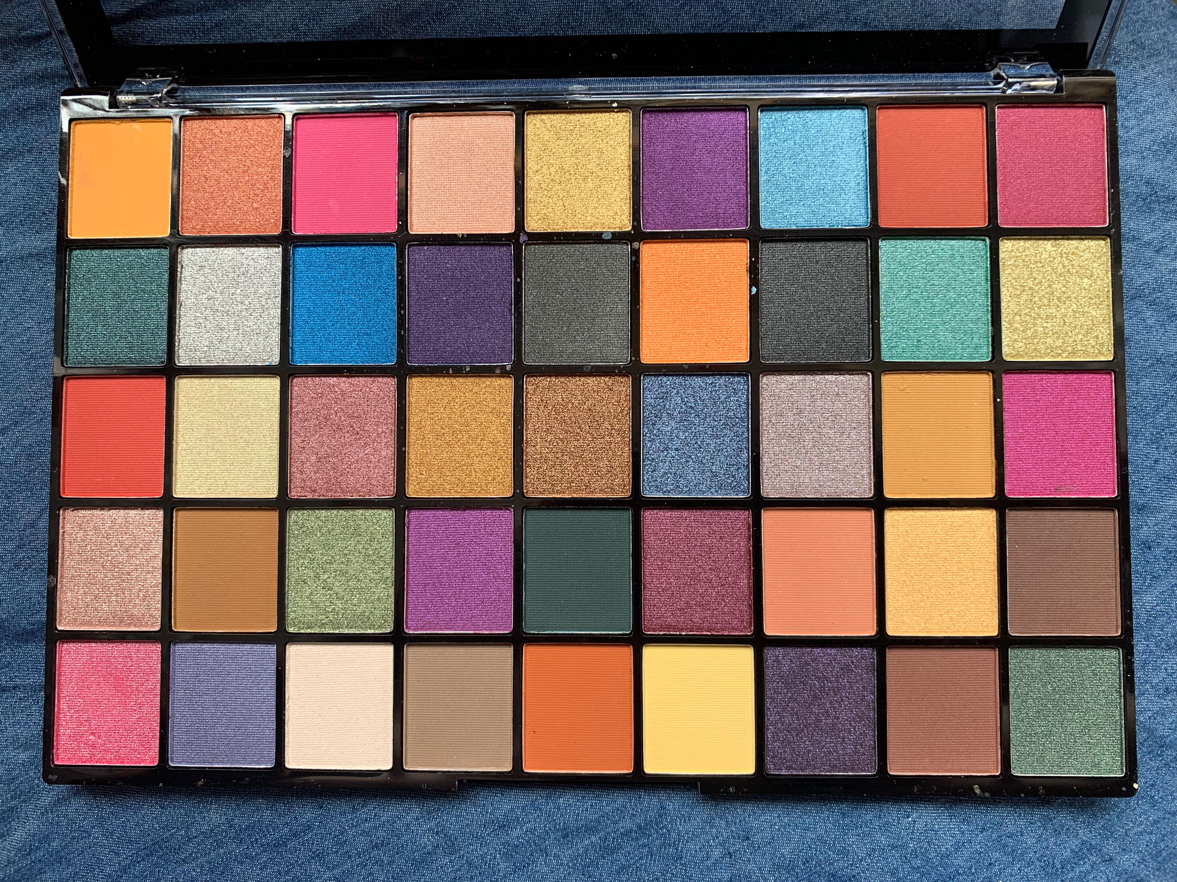 Makeup Revolution Maxi Reloaded Palette Dream Big Beauty